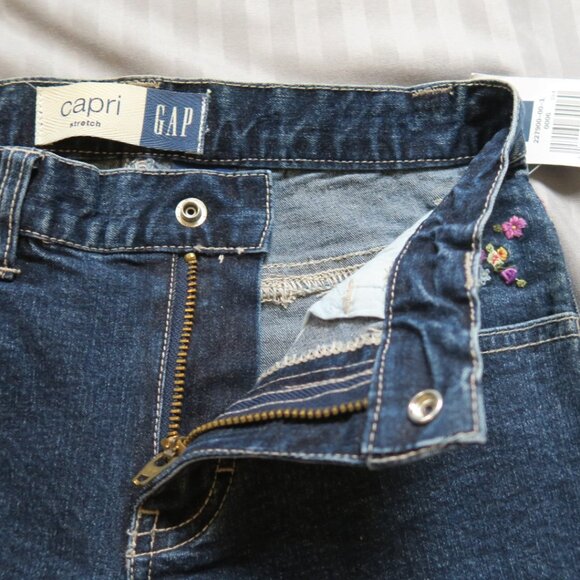 GapKids Girls Denim Jacket/Capri Butterflies & Flowers Outfit Sz 5/6 & 6 NWT - Picture 13 of 16